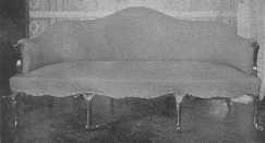 It is interesting to compare the generous curves of the
Chippendale sofa with the greater severity of Hepplewhite's taste.