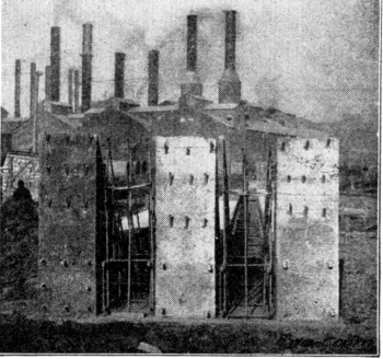 Fig. 240.&mdash;Arrangement for Molding Ten Single-Bracket
Columns.