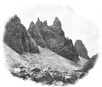 Parete Ovest della Croda da Lago (Punta Nord), da Val
Formin.