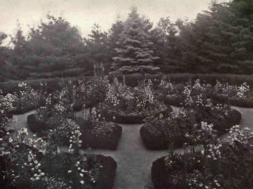 PLATE 77 Morristown, N.&nbsp;J. Mrs. George C. Fraser